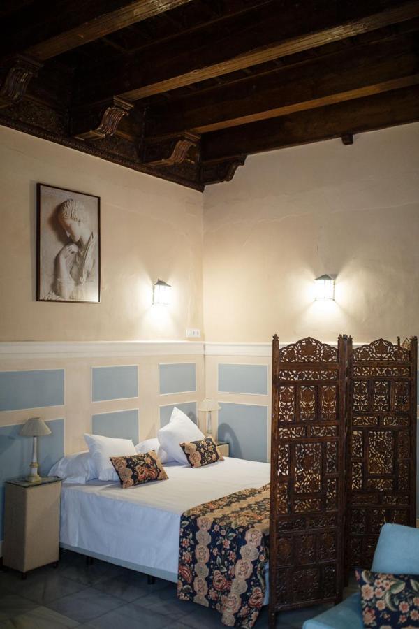 Machado Apartahotel 3*