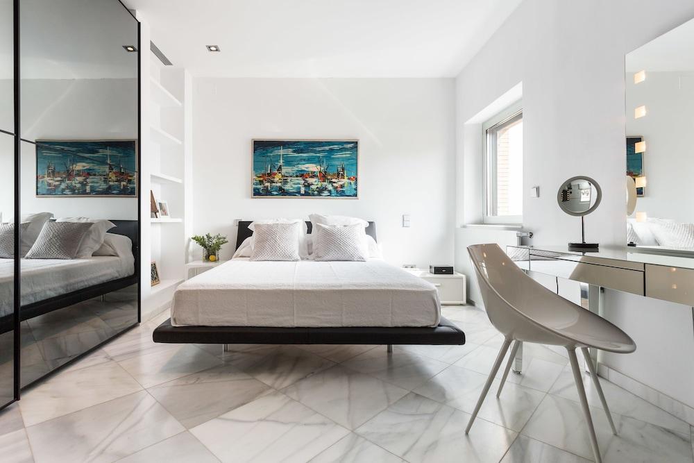 Hotel Puerta Del Leon 4*