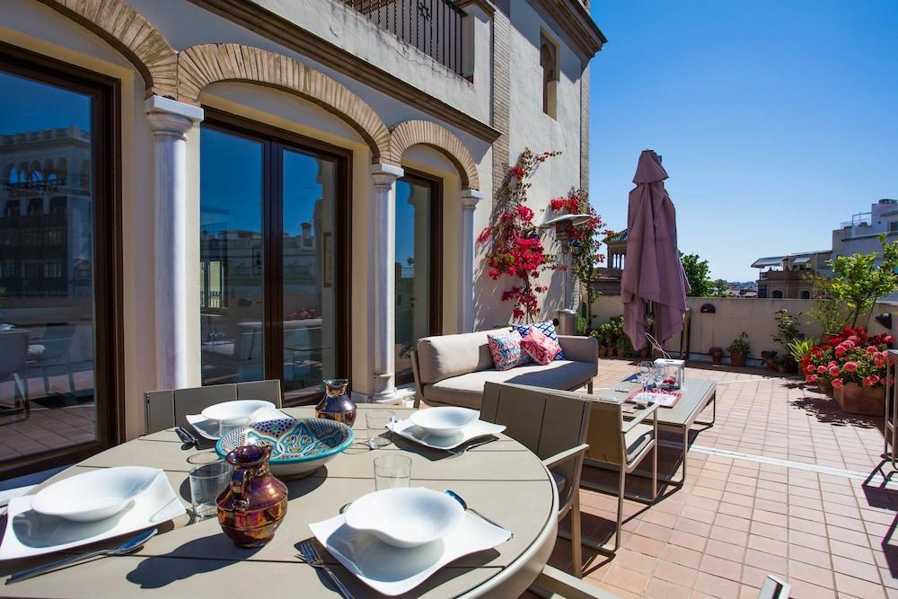 Hotel Puerta Del Leon