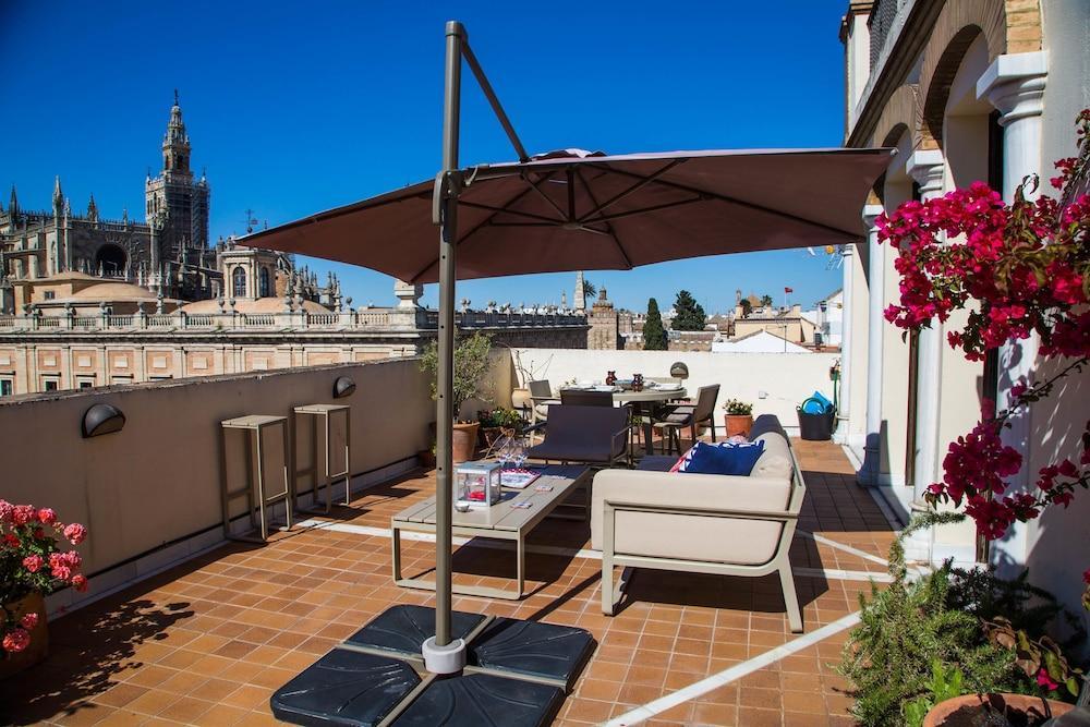 Hotel Puerta Del Leon Sevilla