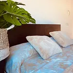 Lovely Triana Flat With Roof Terrace