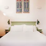 Overland Suites Catedral