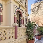 Palacete Del Porvenir