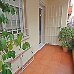 Sevilla Clasica: Amigos Y Familia. Parking Gratis!