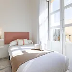 Muro City Center Suite By Valcambre