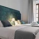 San Buenaventura Apartment 13