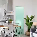 Correduria Suites Apartments