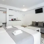 Dolium Apartments