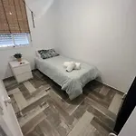 Lovely Rooms En Piso Compartido