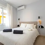 Charming 2 Bedroom Apartment At Iconic Triana Neighborhood By Ocityzen