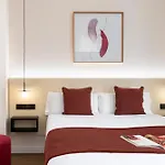 Magno Apartments Clavellinas