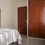 Holiday Home Nervion: Ciudad Jardin