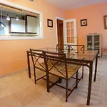 RentalSevilla Moderno y comodo apartamento en Santa Cruz con Parking