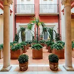 Casa Patio Del Siglo XIX