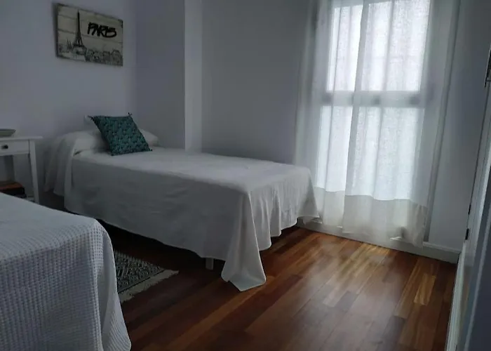 Art&Pool Apartment In Historic Centre.