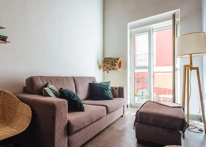 Luxury 3 Floor House Prime Location Plaza De Toros