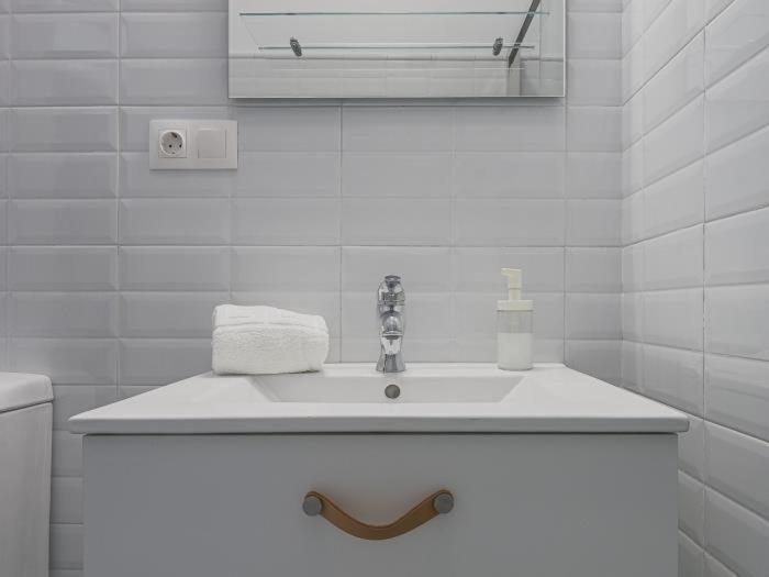 Encantos De Triana Y Comodidad Fernando Iv B C Apartment *