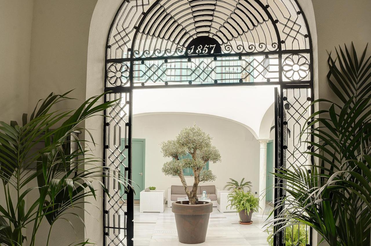 Casa Palacio El Condestable De *