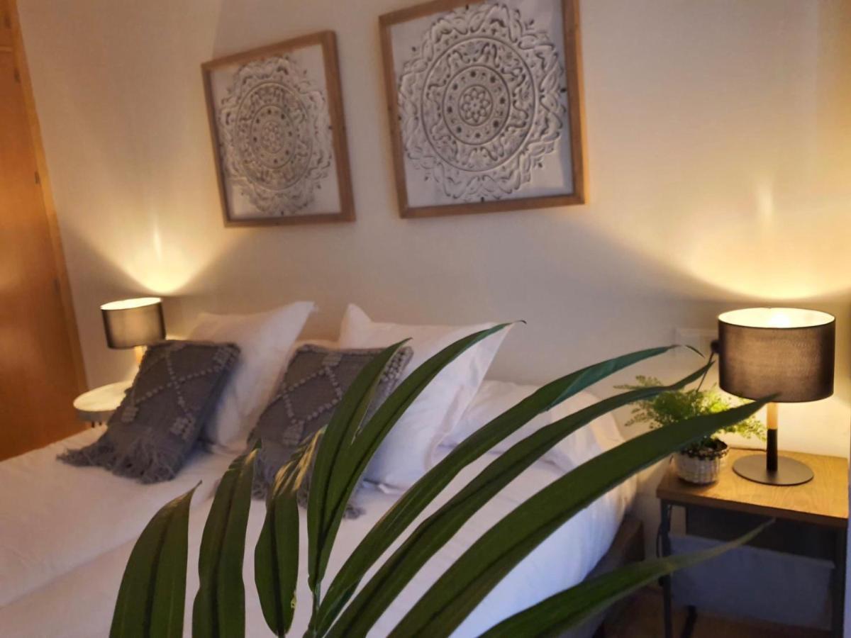 Apartment Monsalves 39 *