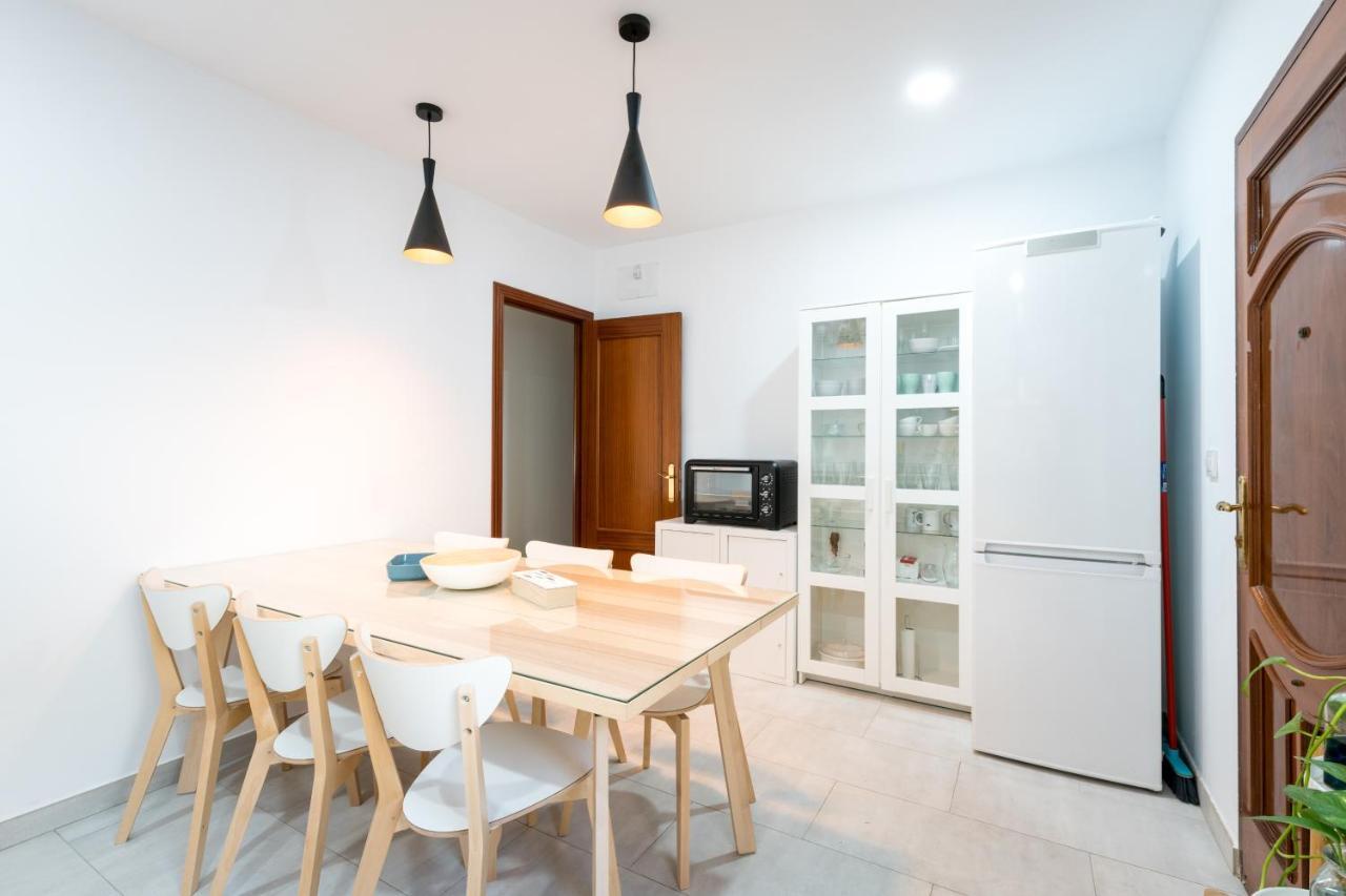 Pr Plaza De Espana Amplio Apartamento 5d 3b Aparcamiento Incluido Apartment