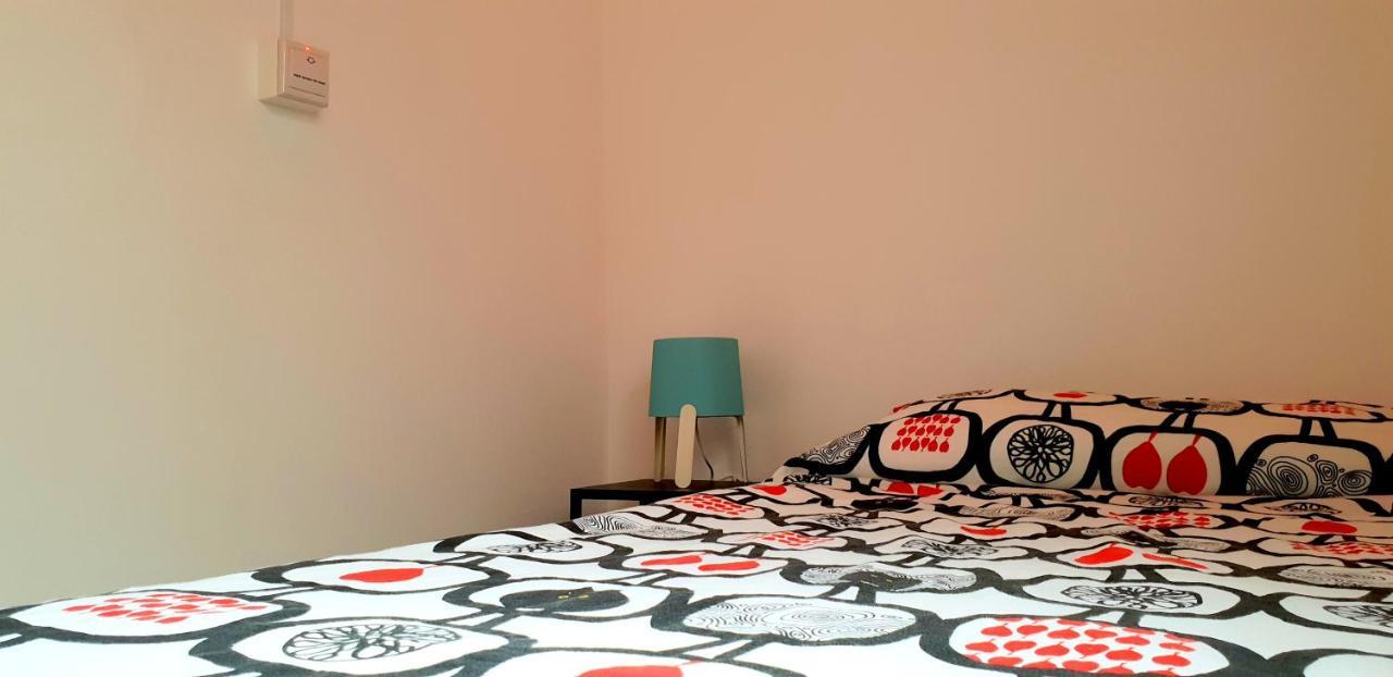 Arc House Only Adults Hostal *