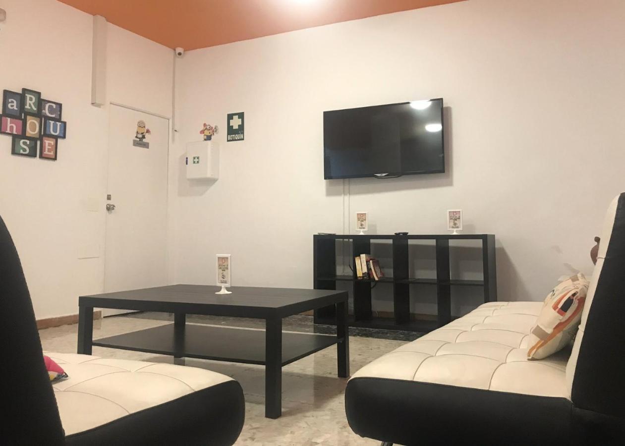 Arc House Only Adults *
