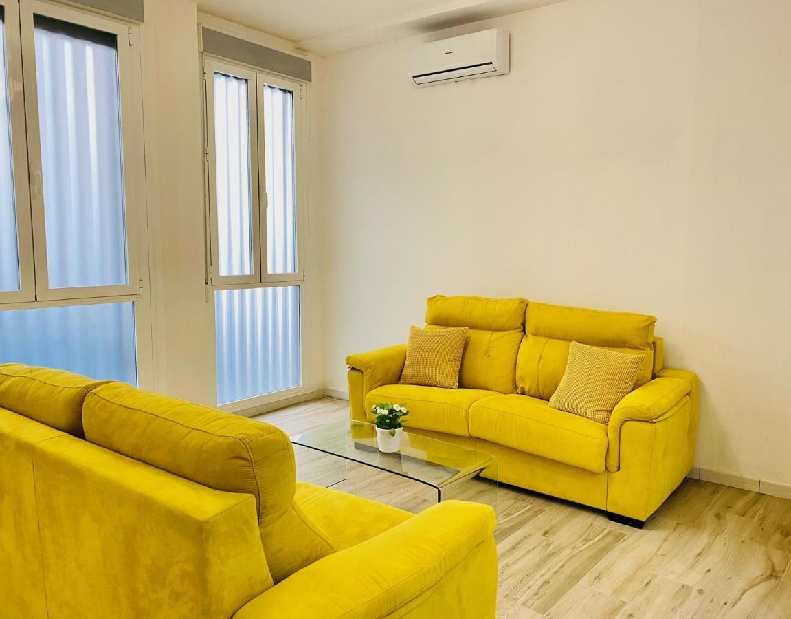 Flamenca Triana - Totalmente Equipado Wifi 2d Sofas Camas 2 Baños Apartamento *