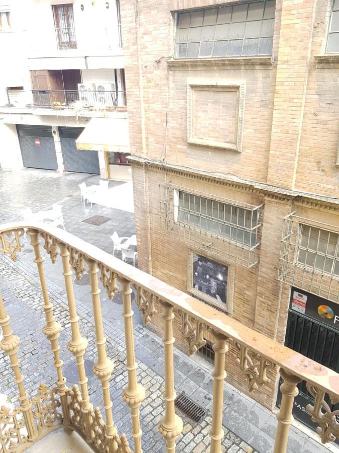 Apartment Street Cathedral *