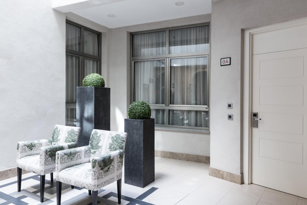 Puerta Catedral Vinuesa15 Apartamento Sevilla