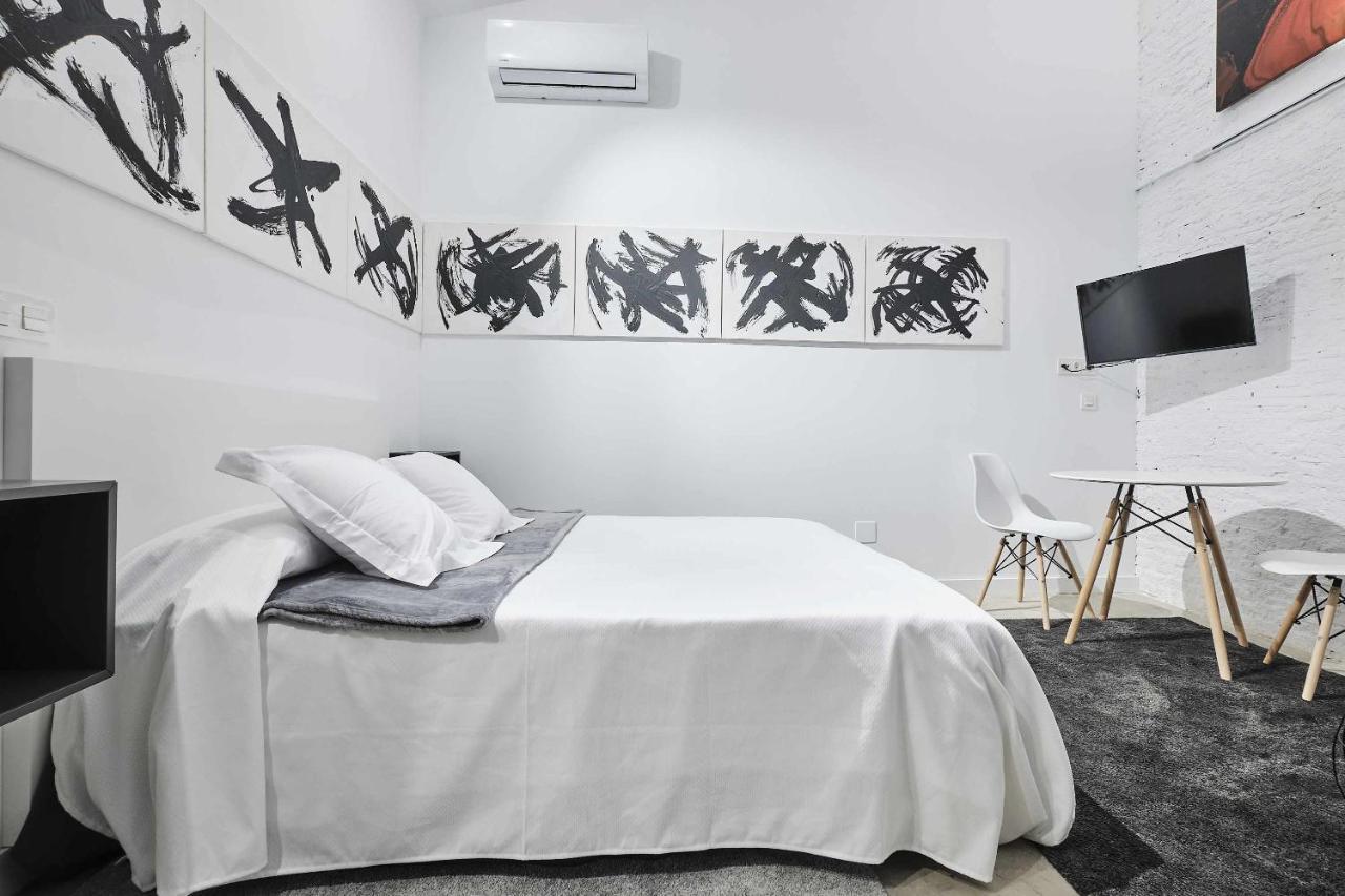 Triana Modern Y Luxury