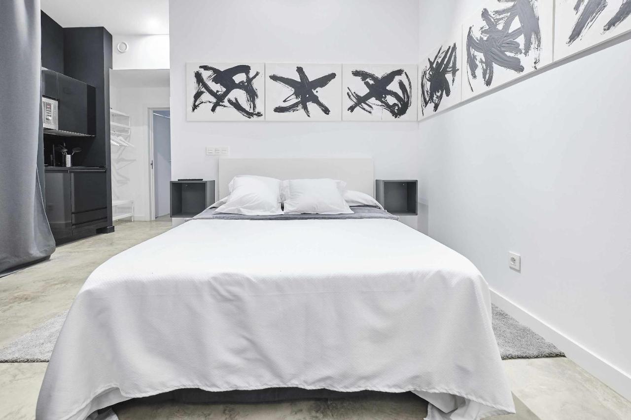 Triana Modern Y Luxury