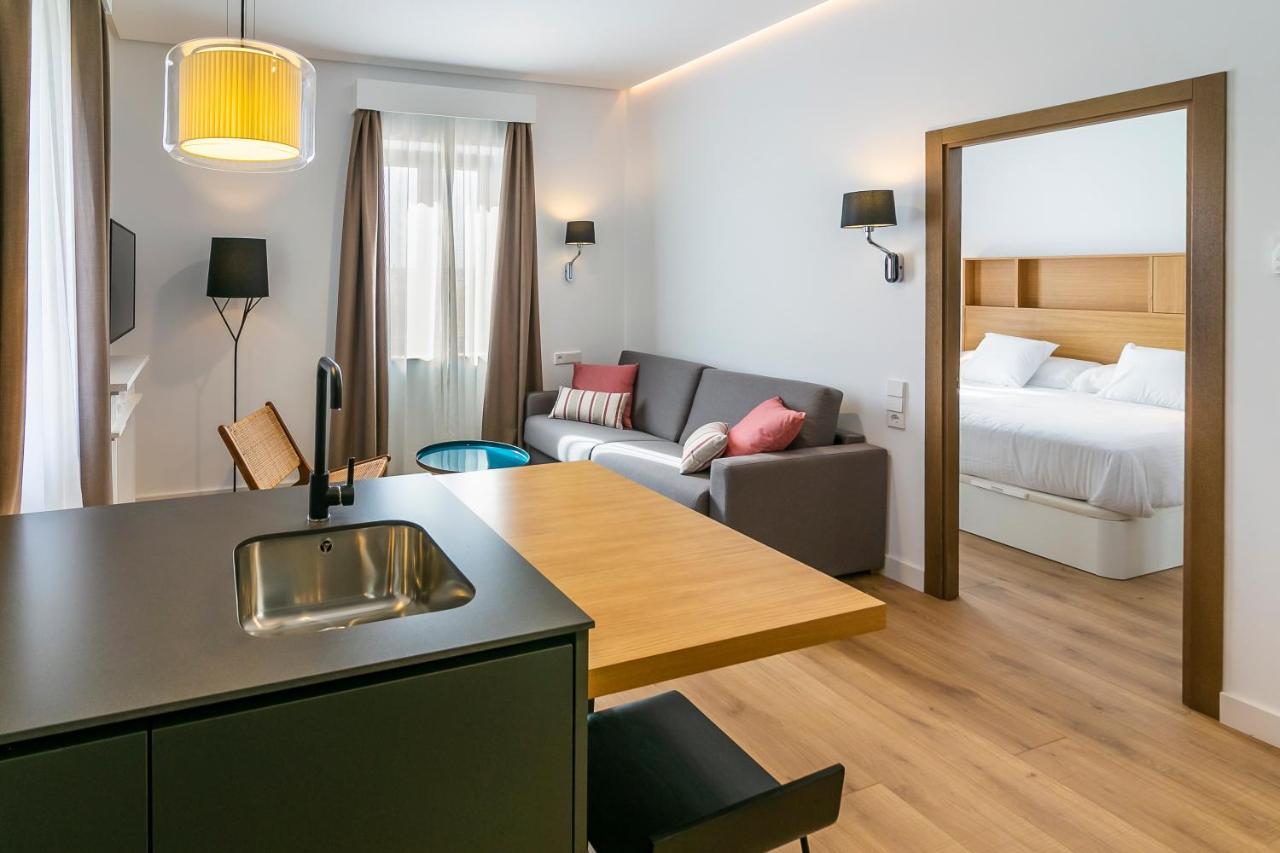 Apartahotel Aquitania 3*