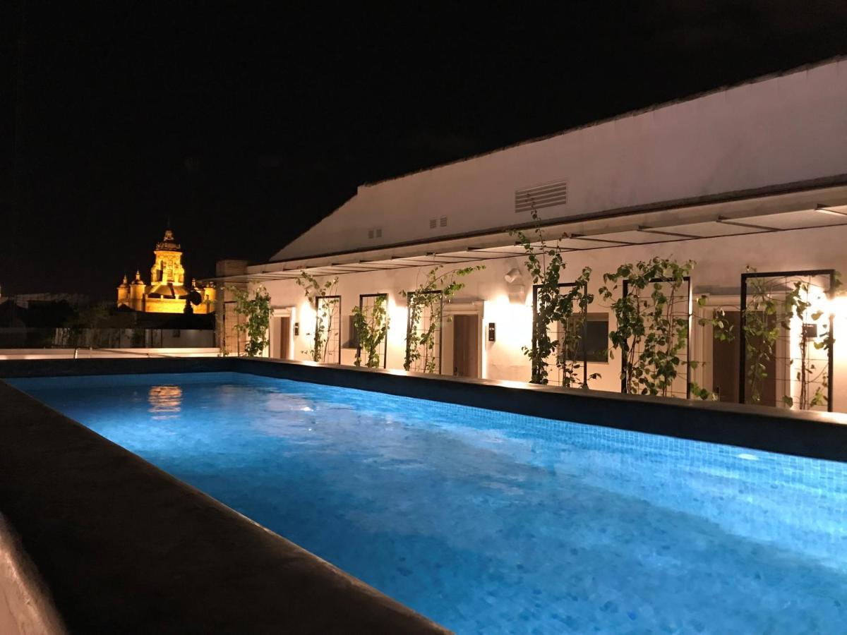 Apartahotel Aquitania