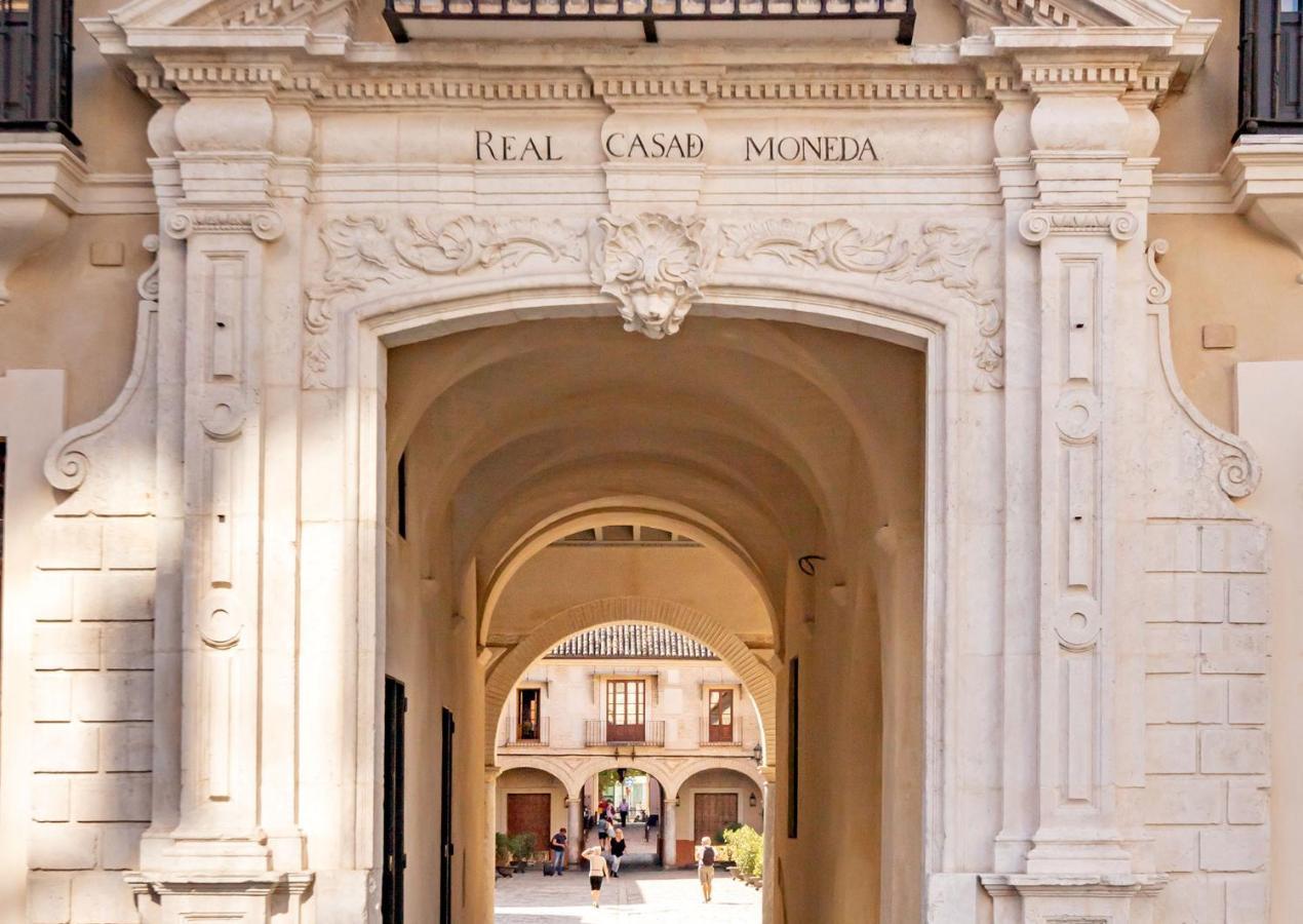 Aparthotel Casa De La Moneda Residence Sevilla Seville
