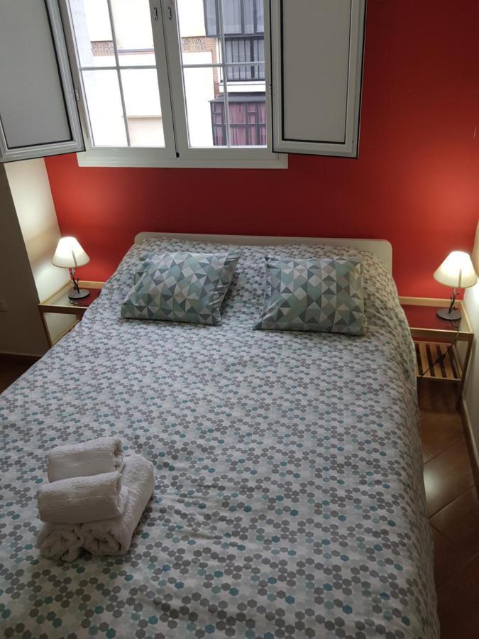 Magnifico Tipo En Triana Apartamento Sevilla