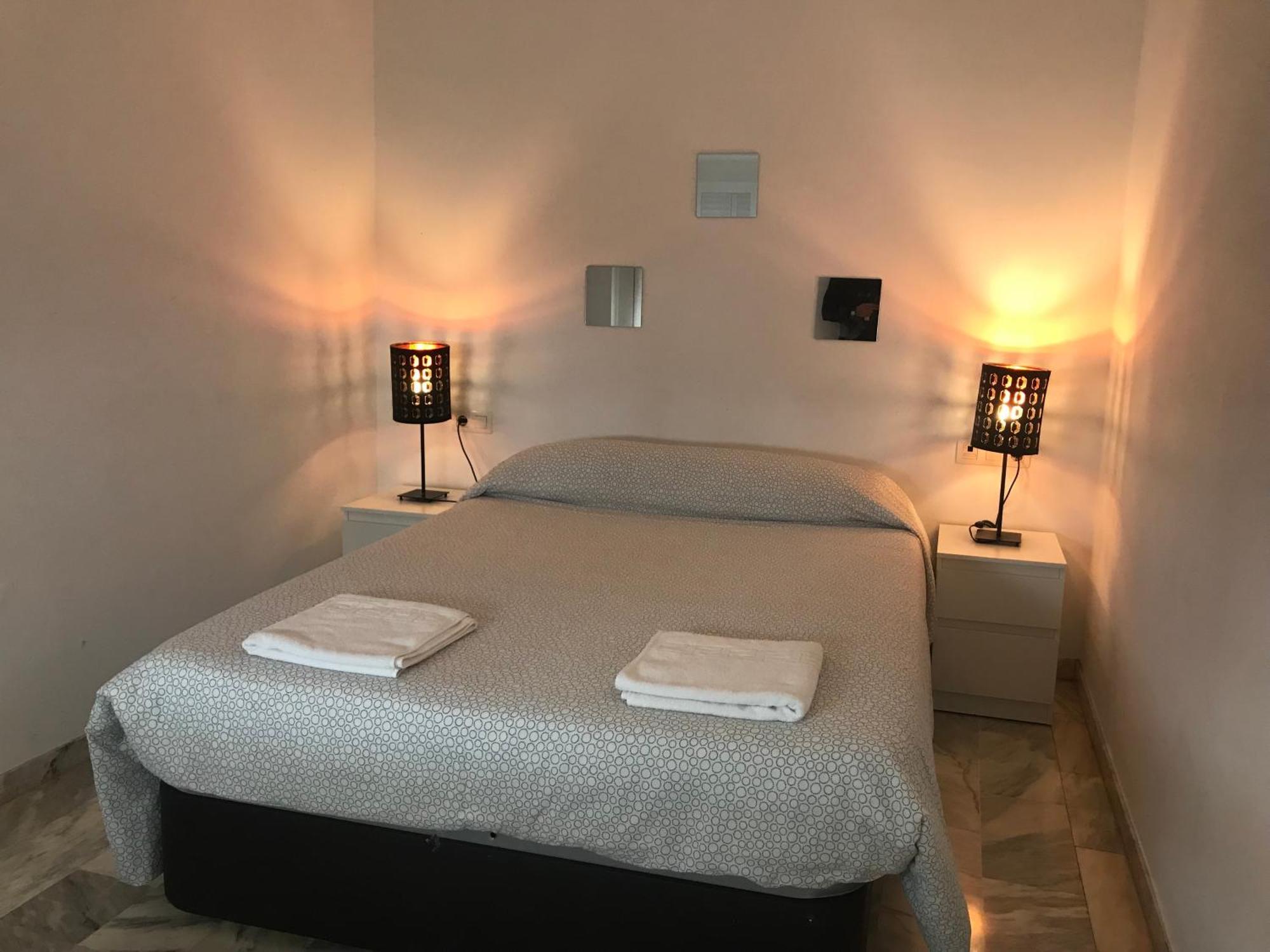 Arc House Only Adults * Sevilla