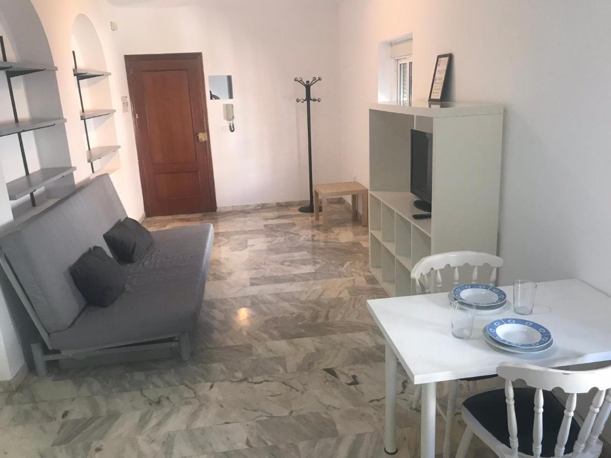 Arc House Only Adults Hostal Sevilla