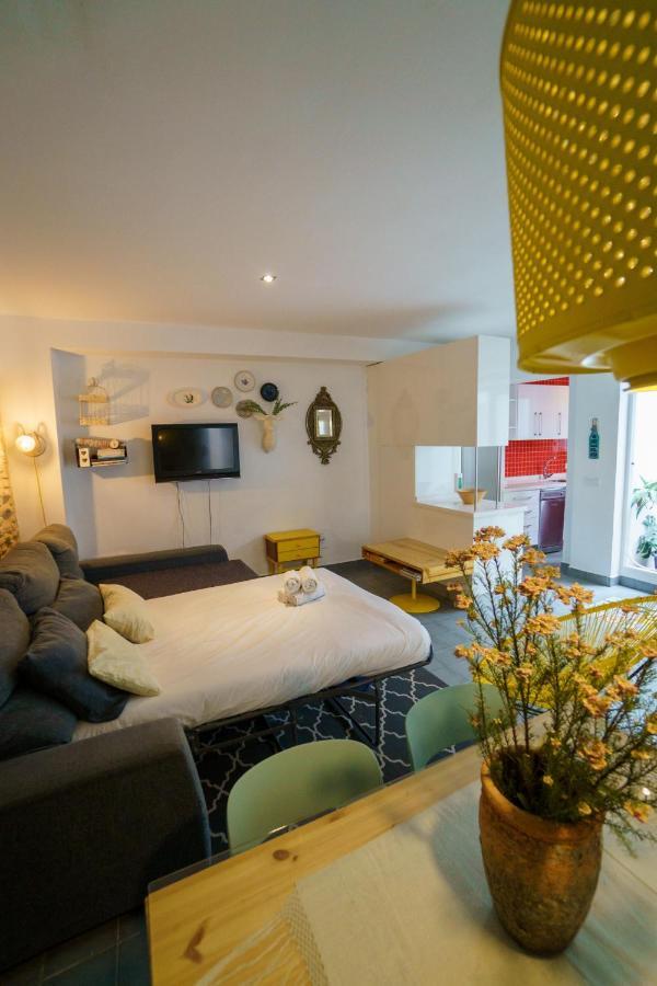 Rentalsevilla Rentalsevilla Moderno Apartamento En El Centro Con Patio Apartment Seville