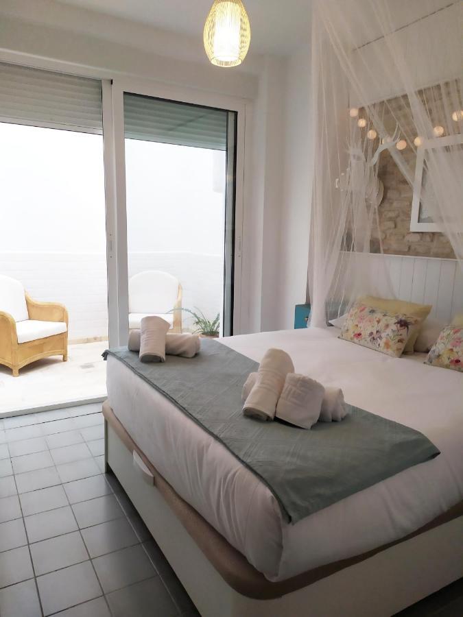 Rentalsevilla Rentalsevilla Moderno Apartamento En El Centro Con Patio * Seville