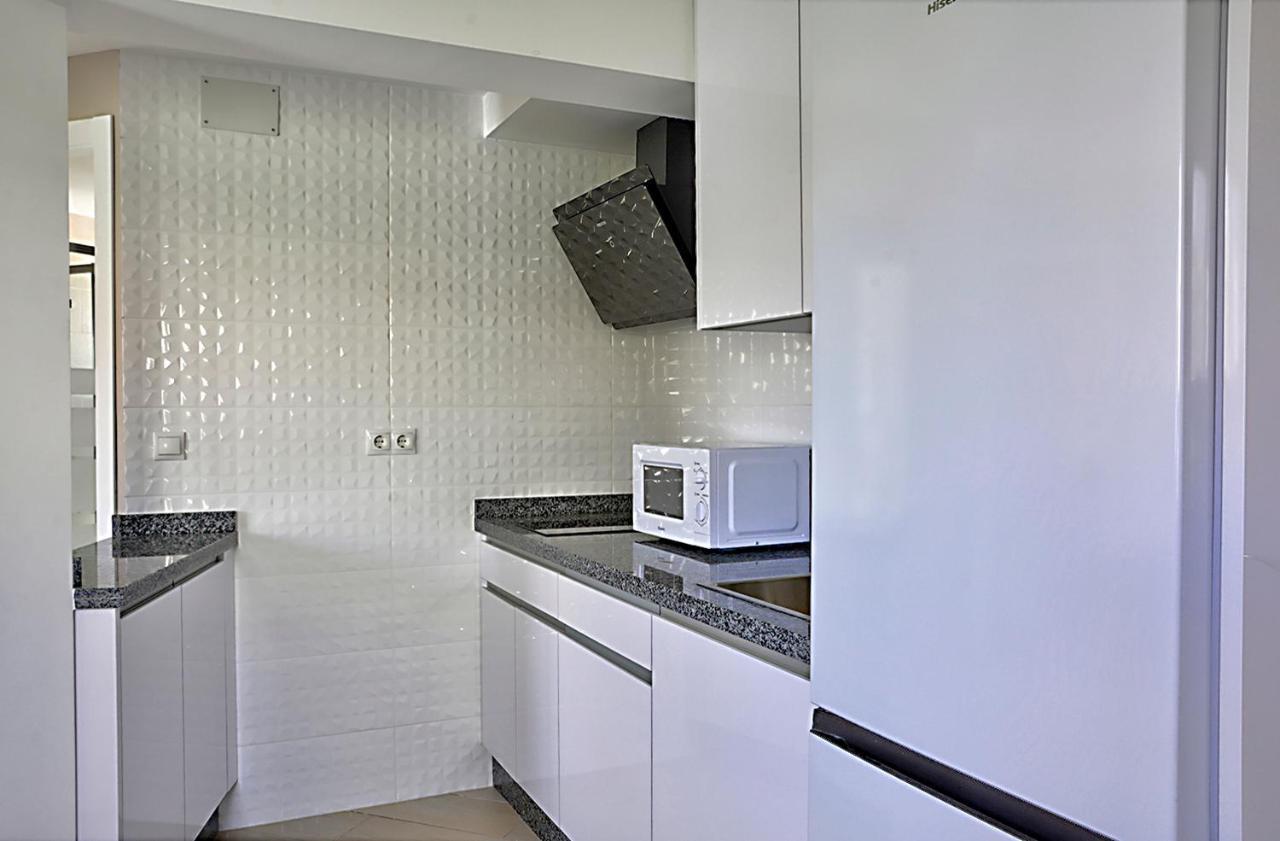 Apartamento De Dos Dormitorios En La Macarena Sevilla