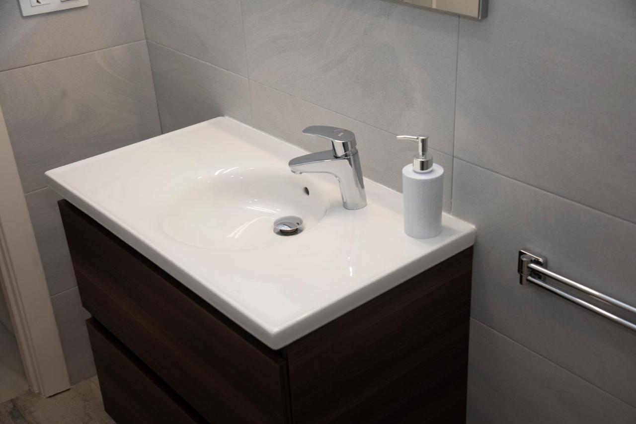 Apartamento 180 Precioso Con Patio San Bernardo 4 Sevilla