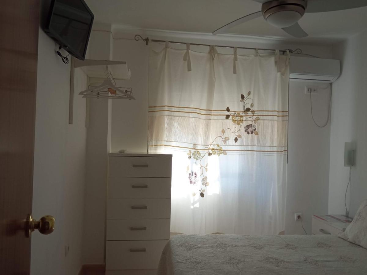 Habitación en casa particular Habitación Individual En Apartamento Compartido Con La Anfitriona