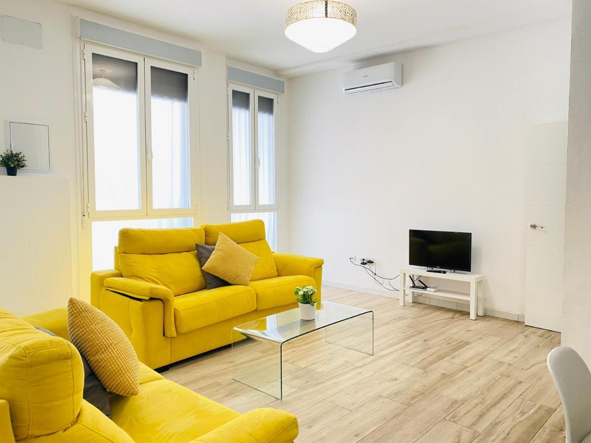 Flamenca Triana - Totalmente Equipado Wifi 2d Sofas Camas 2 Baños Apartamento Sevilla
