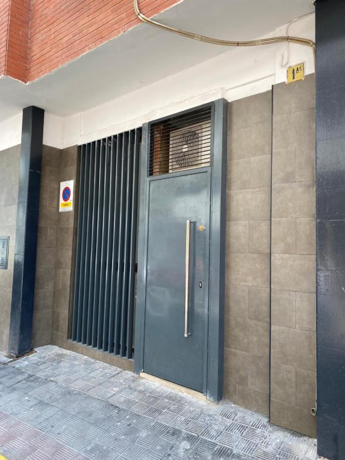 Flamenca Triana - Totalmente Equipado Wifi 2d Sofas Camas 2 Baños Apartamento *