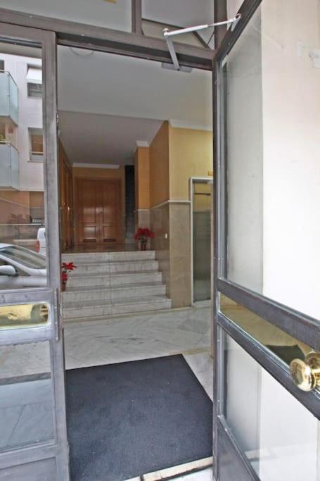 Apartamento Clasica: Amigos Y Familia. Parking Gratis! *