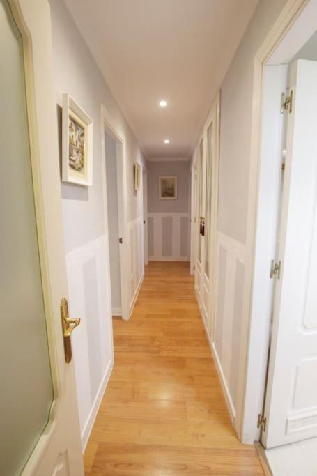 Apartamento Clasica: Amigos Y Familia. Parking Gratis!