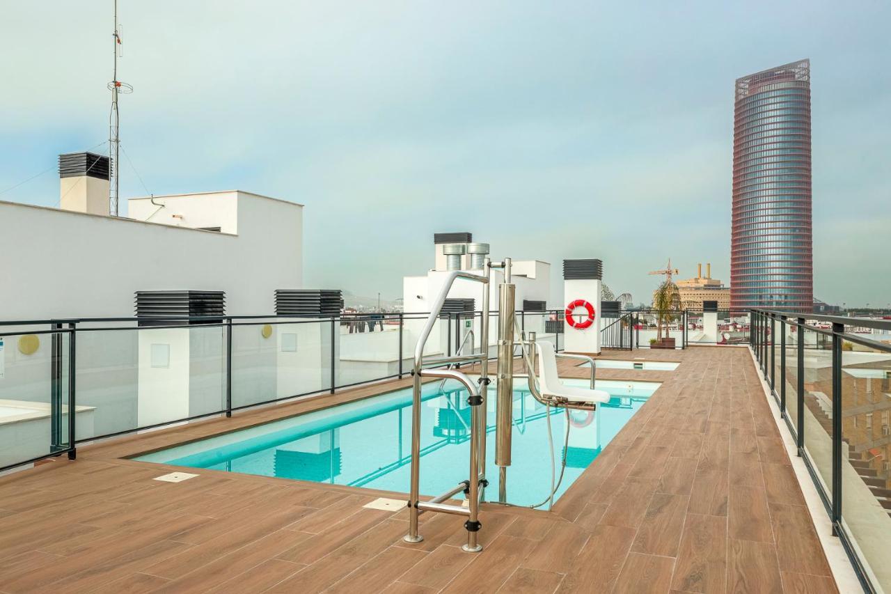 Uxama Luxury Penthouse En Triana - Terraza Y Parking Privados - Piscina Apartamento