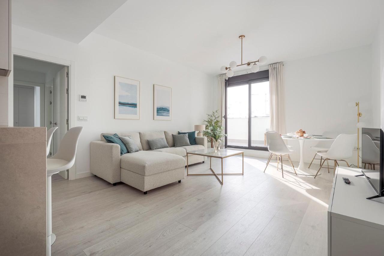 Uxama Luxury Penthouse En Triana - Terraza Y Parking Privados - Piscina Apartamento
