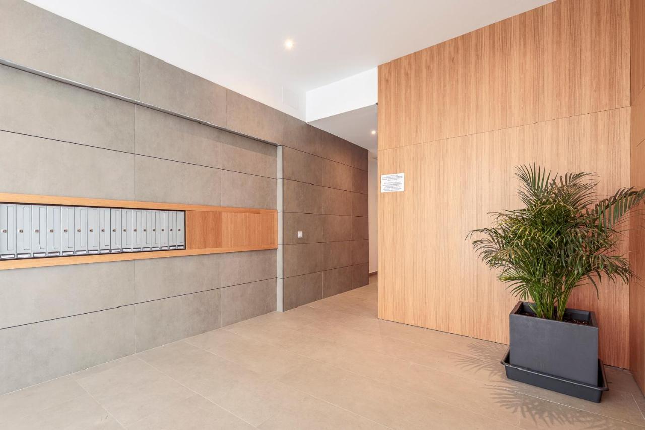 Uxama Luxury Penthouse En Triana - Terraza Y Parking Privados - Piscina Apartamento *