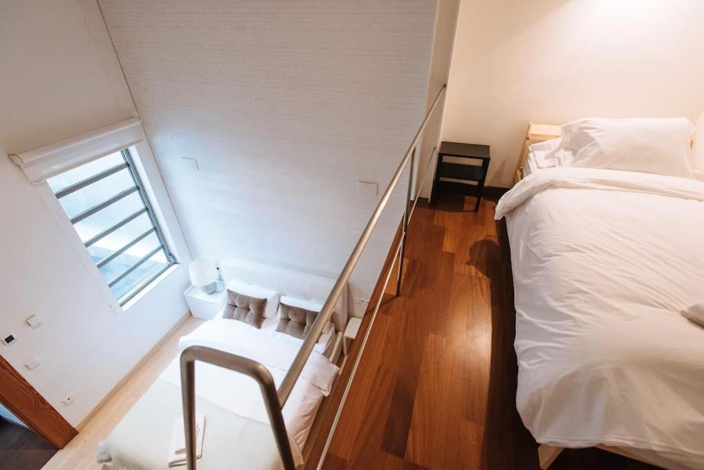 Rabadan Brand New Amazing House With Terrace Parking * Sevilla
